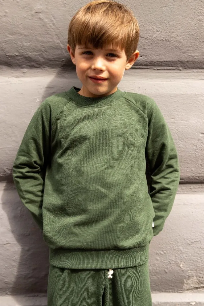 ess__organic_danemineral__1-4.webp ESS - ORGANIC Danemineral Sweater Army