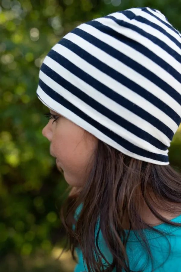 ESS - Tibet Wool Beanie Navy/Chalk