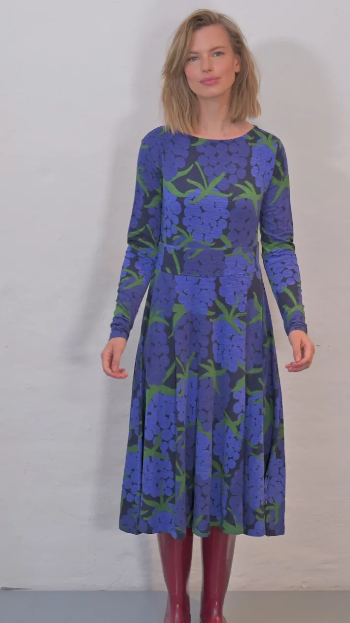 organic__danesigrid_visco_6.webp ORGANIC - Danesigrid Viscose Slub Dress Deep Blue MAXIBERRY