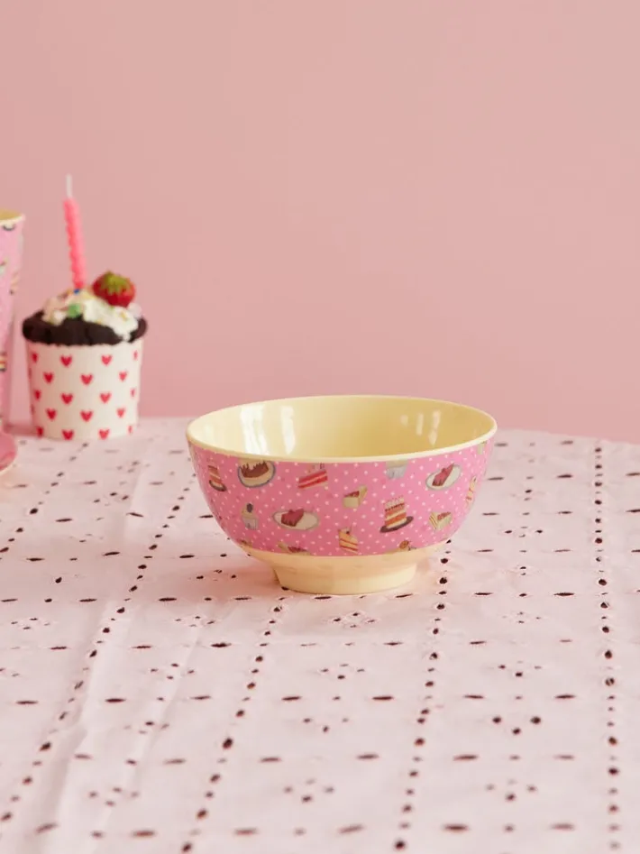 rice_mellem_skl_pink_swee_1.webp Rice Mellem Skål Pink Sweet Cake