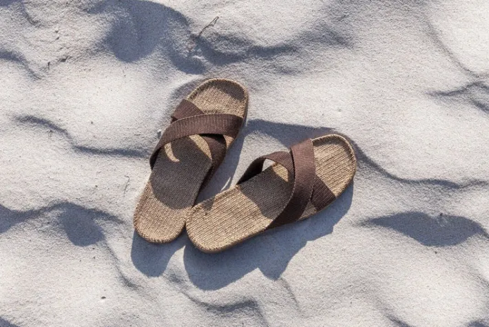 shangies_unisex_brown_cof_1.webp Shangies Unisex Brown Coffee