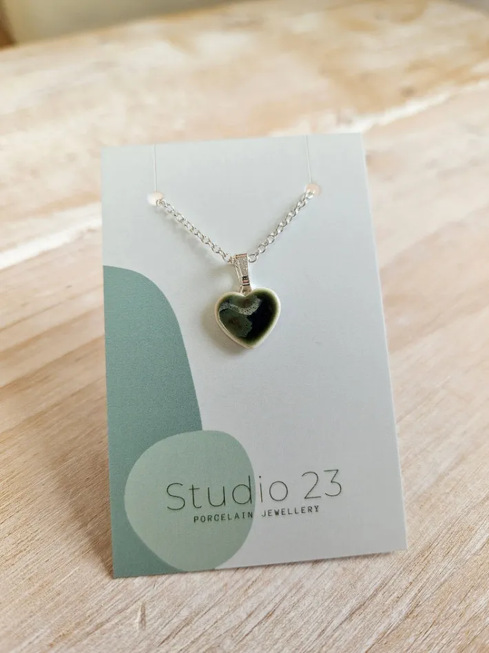 studio__heart_pendant_blu_7.webp Studio 23 Heart Pendant Blush Pink