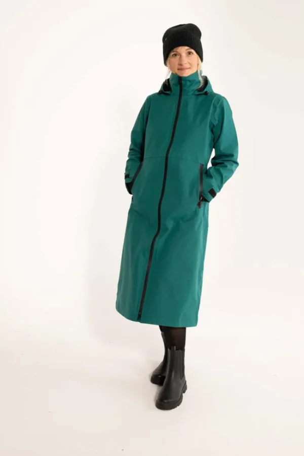 The Danedogwalker Raincoat Dark Pine