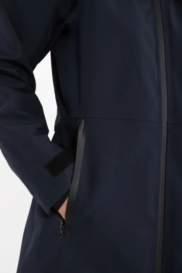 The Danedogwalker Raincoat Black