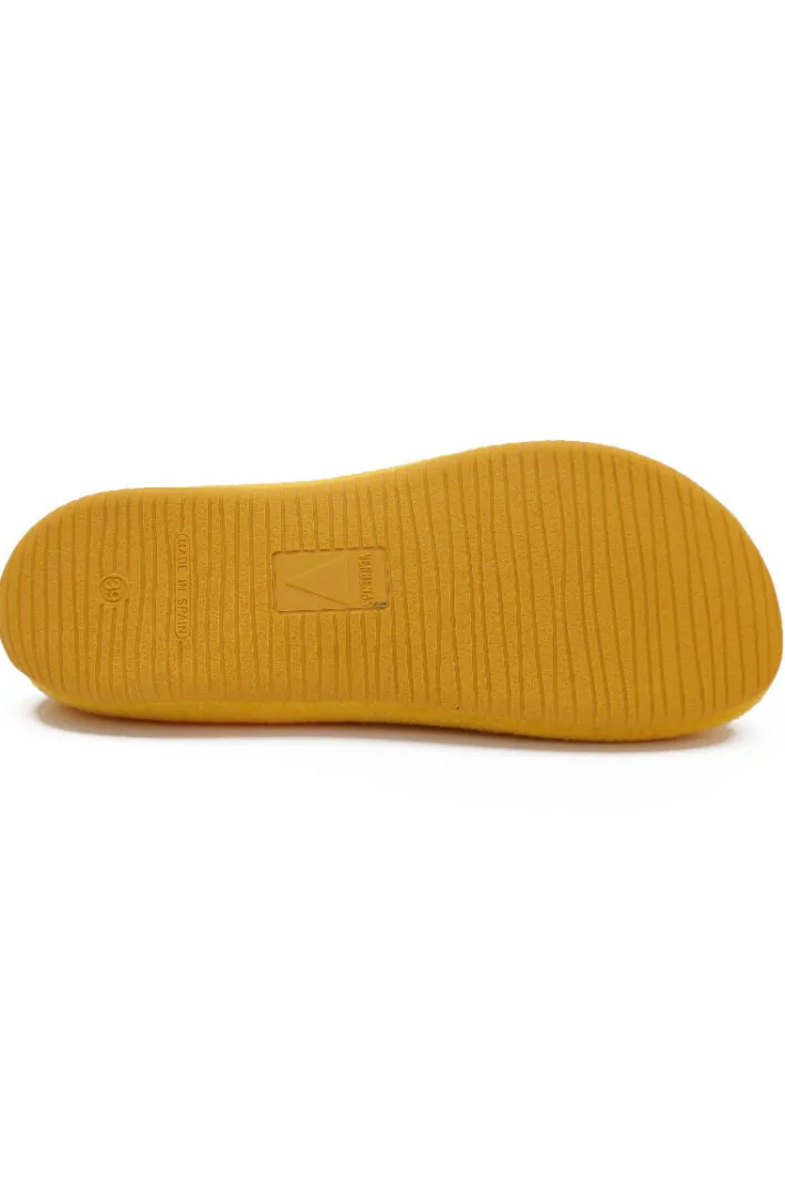 verbenas_york_fieltro_pet_1.webp Verbenas York Fieltro Pet Ocre