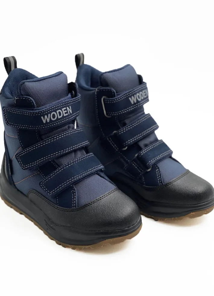 woden_adrian_boot_kids_na_1.webp WODEN Adrian Boot Kids Navy